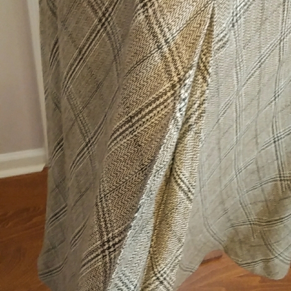 Jones Wear Women's Size 14 Brown Tan Tween Wool Blended Flared Skirt 34 in - Picture 9 of 14